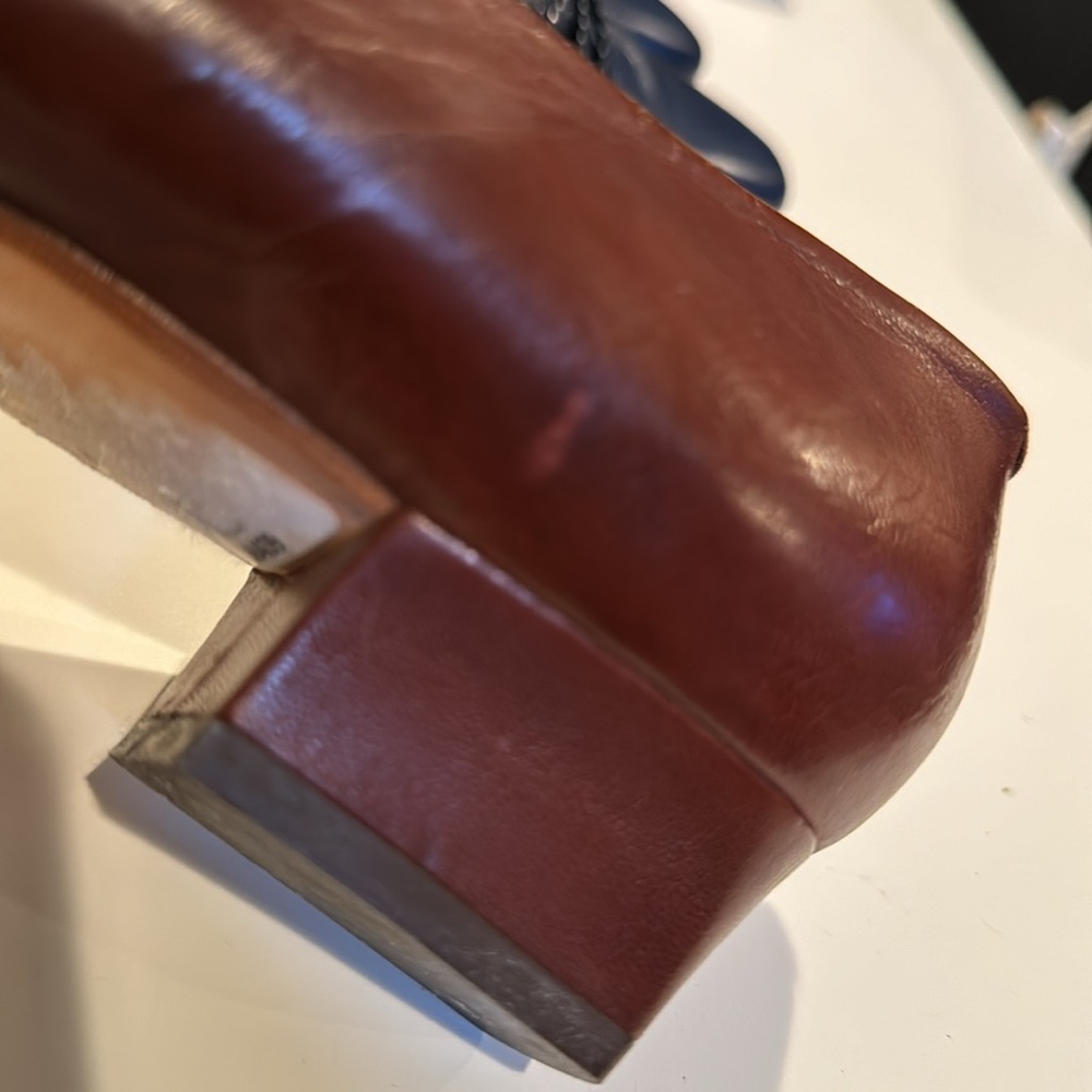 Bally Melissa & Lucy blue pair and Brown Leather Slip-On Pumps Heel Size 10 M - Picture 16 of 16